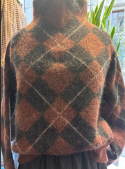 Pull  Falcon Hana San